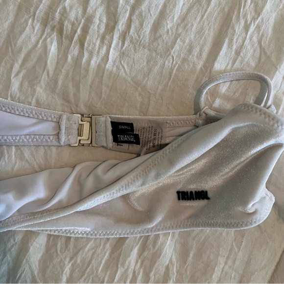 Triangl Cindy Bikini Top - Picture 3 of 4